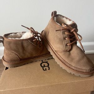 Womens Ugg Neumel boot slipper shoe in Chestnut size 7